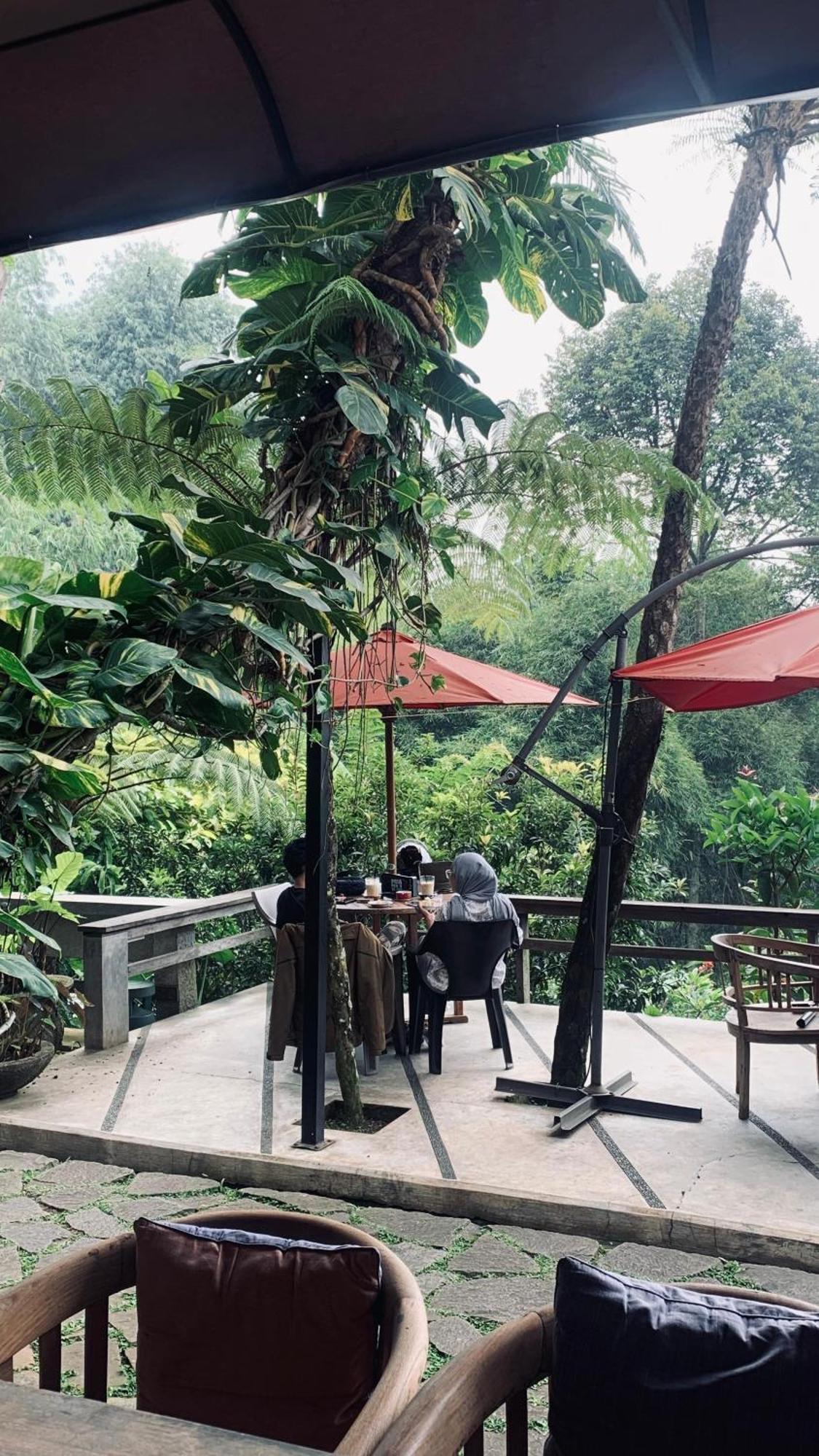 Uma Gati Aparthotel Cimenyan ภายนอก รูปภาพ